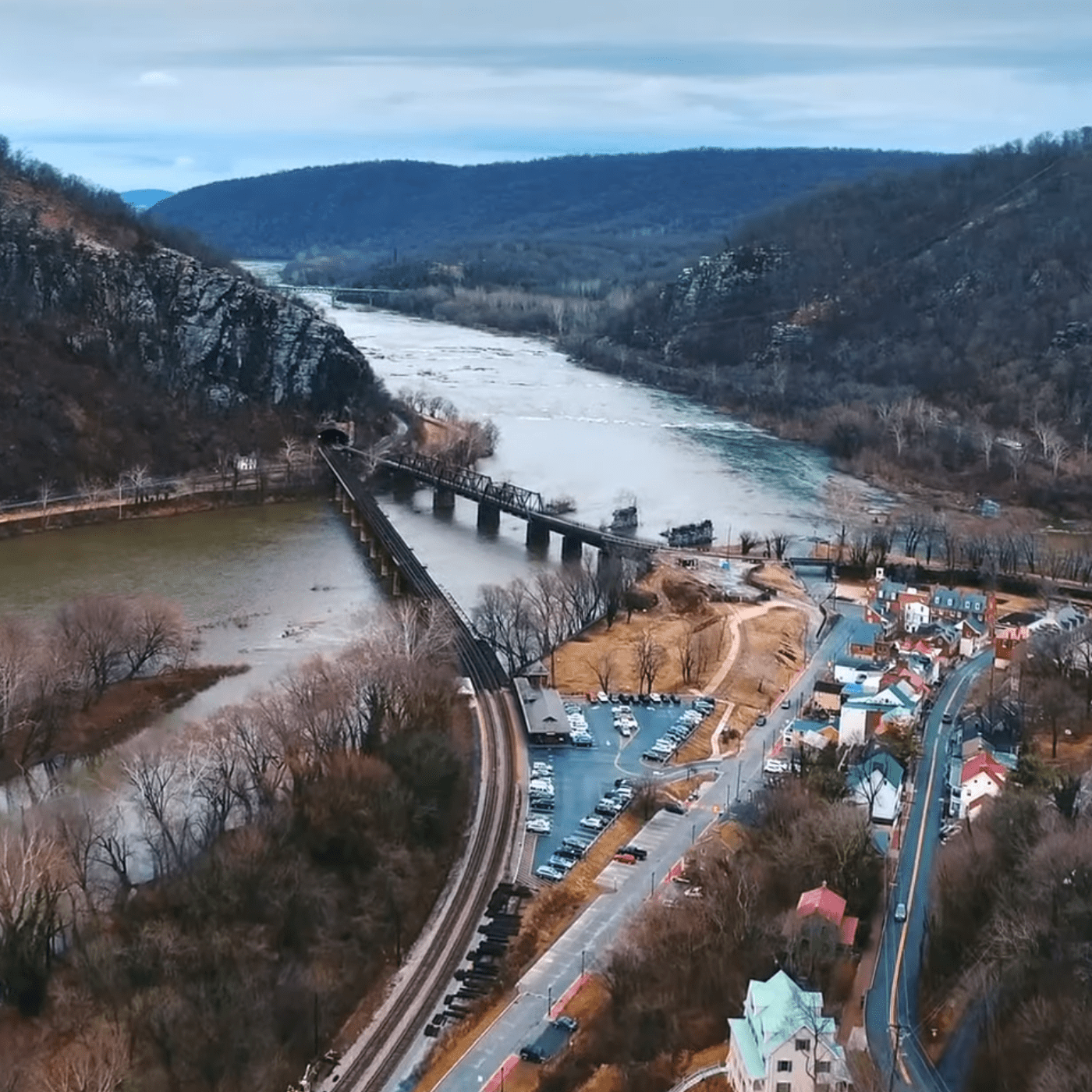 West Virginia Downtown Hotels