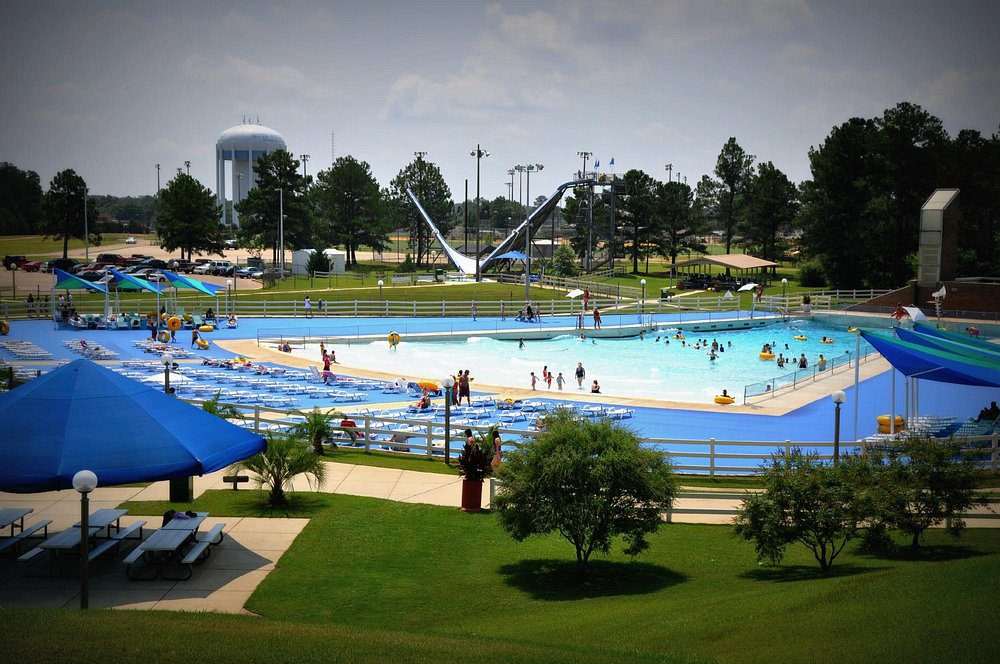 Make a Splash at Dothan’s Premier Water Park