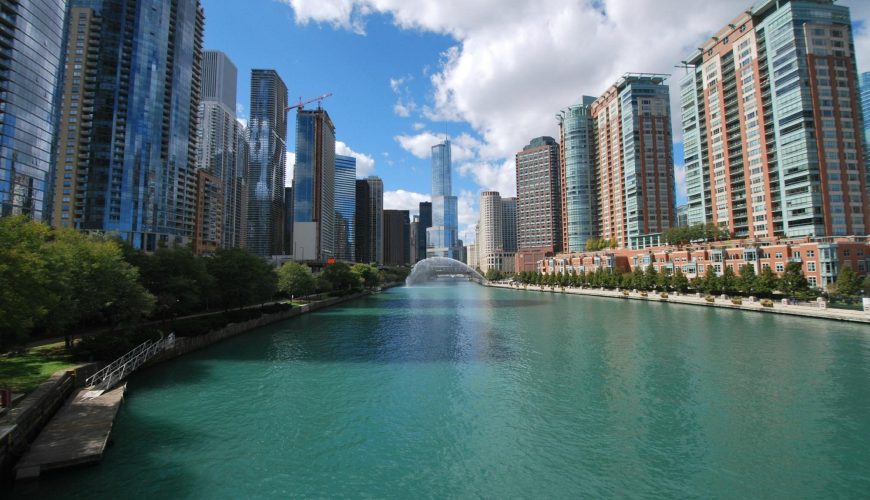 Magnificent Mile – Chicago’s Premier Shopping and Dining Destination