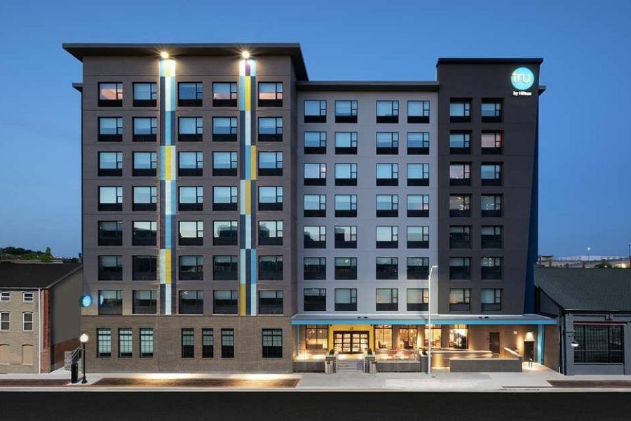 Tru by Hilton Baltimore Harbor East